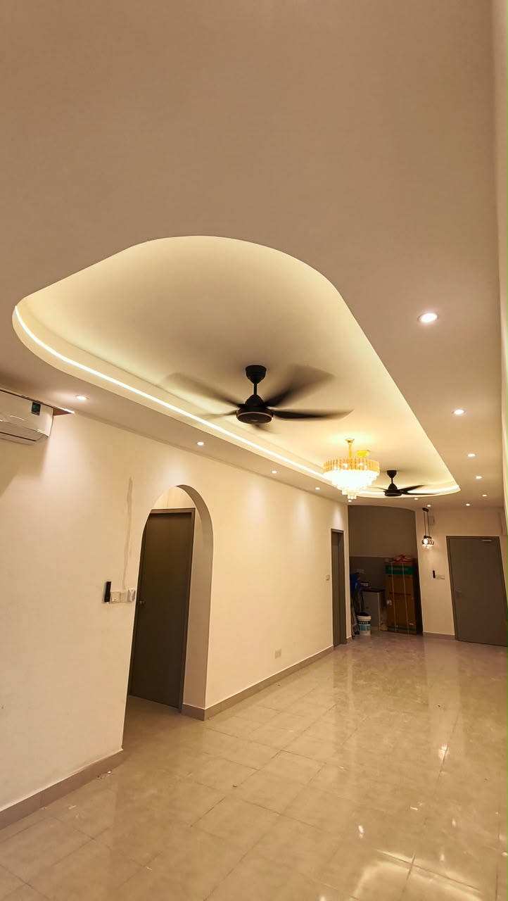 Curved ceiling design by EUKA Living